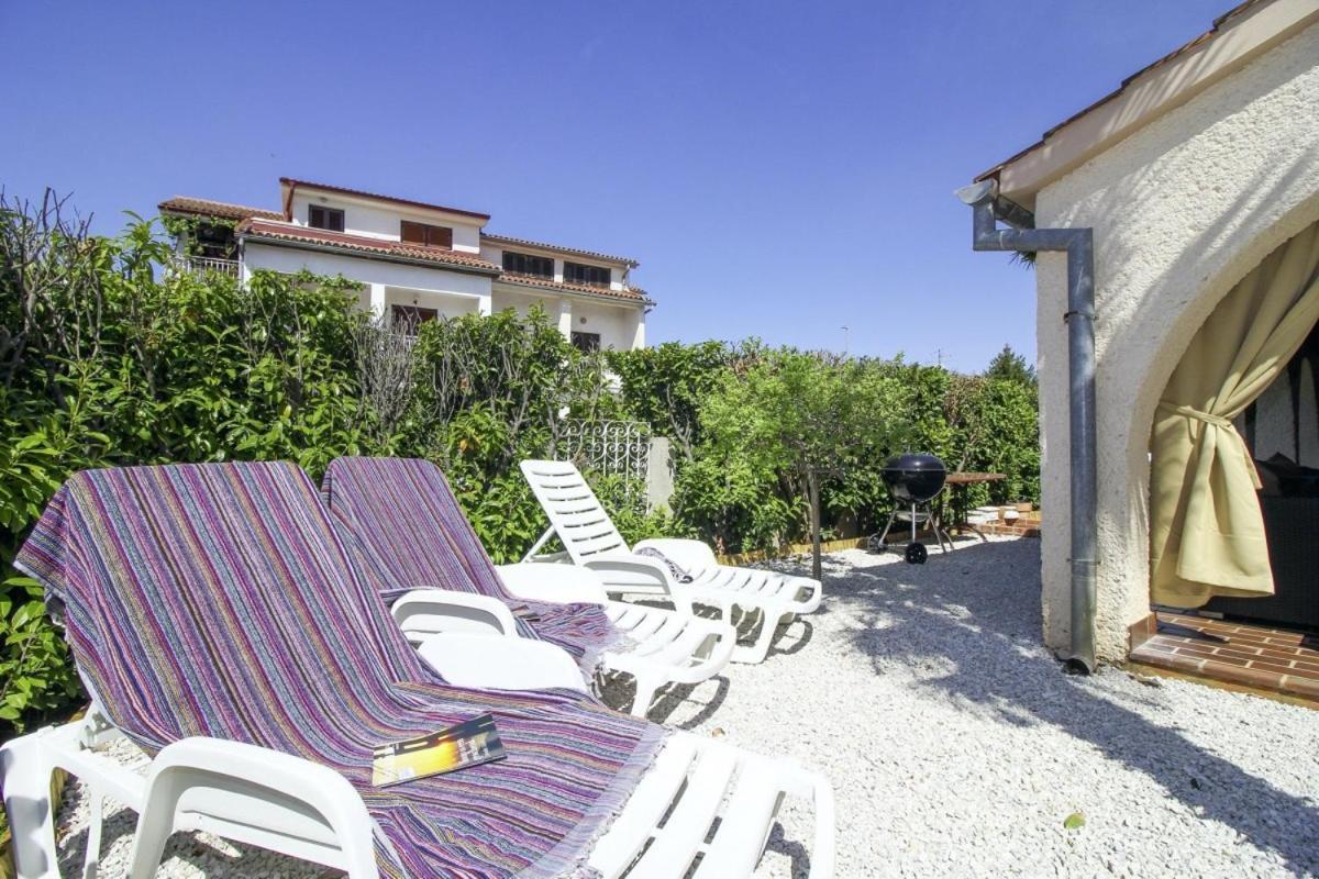 Casa Parenzana In Porec - Haus Fuer 7-9 Personen ภายนอก รูปภาพ