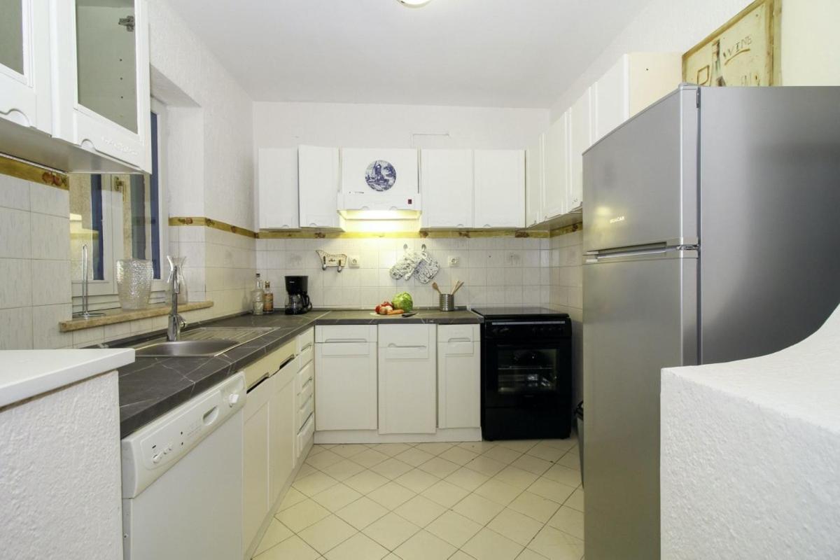 Casa Parenzana In Porec - Haus Fuer 7-9 Personen ภายนอก รูปภาพ