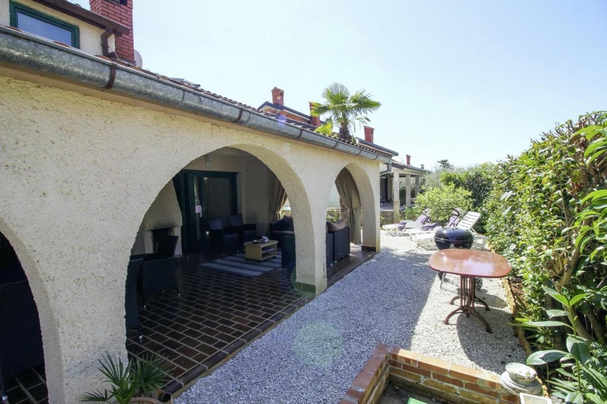Casa Parenzana In Porec - Haus Fuer 7-9 Personen ภายนอก รูปภาพ
